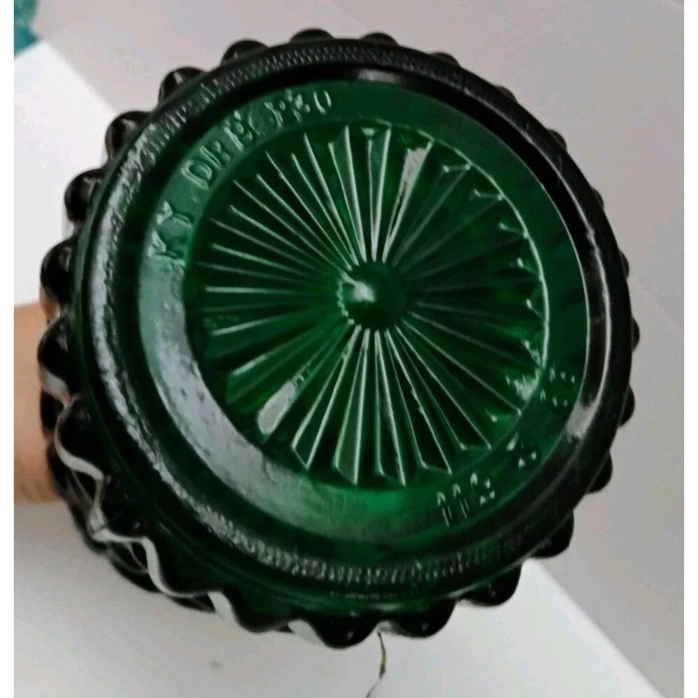 Vintage 1968 Jim Beam Emerald Green Glass Decanter Bottle KY-DRB-230 Stopper